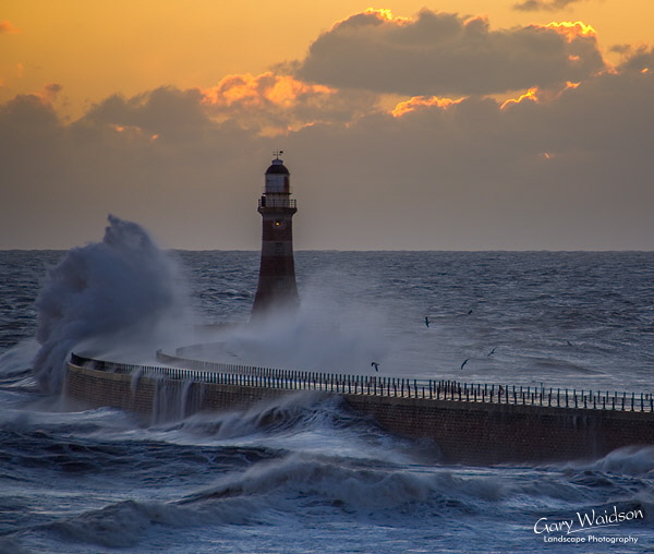 Dawn, Roker-Light 22nd January 2007. Landscape photography by Gary Waidson. Dawn, Roker-Light 22nd January 2007. Landscape photography by Gary Waidson.